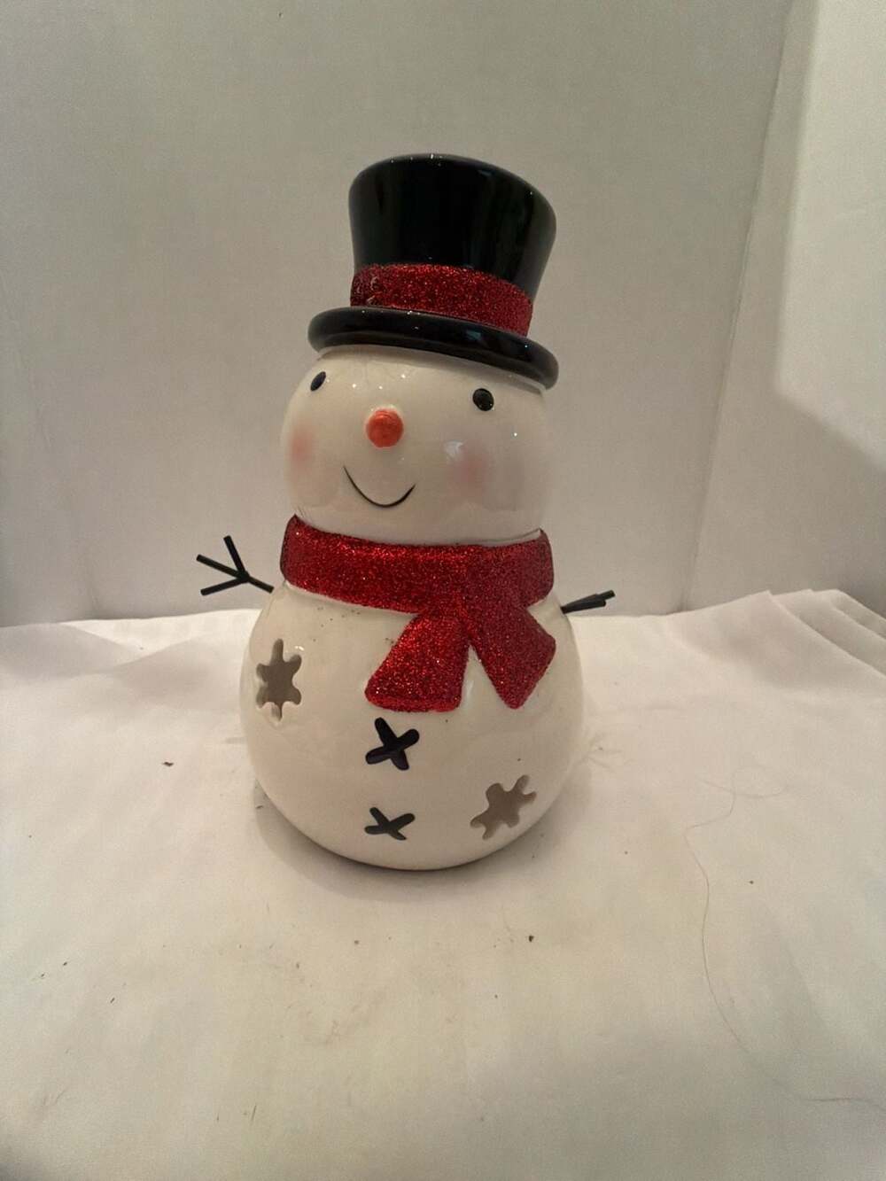 Bath & Body Works Glitter Snowman Pedestal 3-Wick Candle Holder